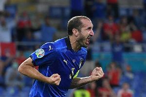 Italien bangt um Chiellini: "Hoffe, dass es nichts Schlimmes ist"