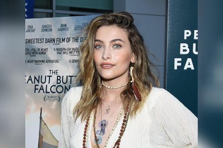 Paris Jackson äußert sich offen wie nie über ihre psychischen Probleme. Paris Jackson äußert sich offen wie nie über ihre psychischen Probleme.
