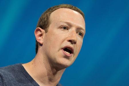Mark Zuckerberg fällt im Milliardärs-Ranking. Mark Zuckerberg fällt im Milliardärs-Ranking.