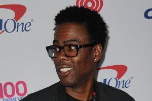Chris Rock meldet sich nach überstandener Covid-19-Erkrankung zurück