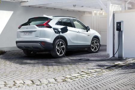 Leser-Test-Drive mit gratis Wallbox: In Zukunft elektrisch? Wir kümmern uns. Leser-Test-Drive mit gratis Wallbox: In Zukunft elektrisch? Wir kümmern uns.