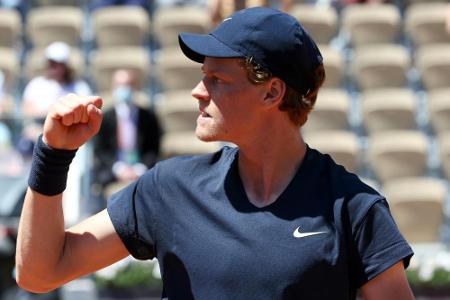Tennis: Titelverteidiger Sinner gewinnt in Sofia Tennis: Titelverteidiger Sinner gewinnt in Sofia
