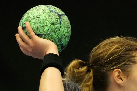 Erster Dämpfer für DHB-Frauen in EM-Qualifikation Erster Dämpfer für DHB-Frauen in EM-Qualifikation
