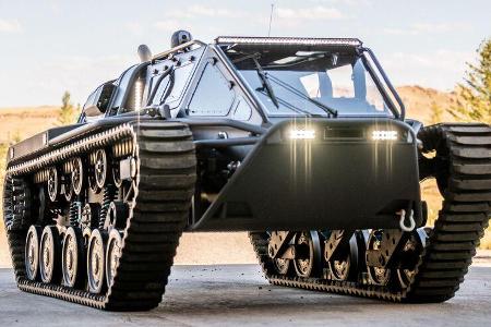 Howe & Howe Ripsaw EV3-F4 Personal Recreational Tank Howe & Howe Ripsaw EV3-F4 Personal Recreational Tank
