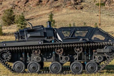 Howe & Howe Ripsaw EV3-F4 Personal Recreational Tank
