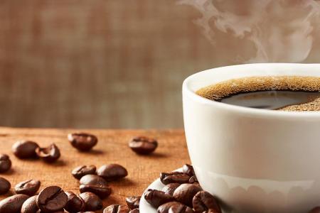 Schwarzes Gold: Kaffee ist ein köstlicher Wachmacher und fester Bestandteil im Leben vieler. Den meisten Kaffee trinken die ... Schwarzes Gold: Kaffee ist ein köstlicher Wachmacher und fester Bestandteil im Leben vieler. Den meisten Kaffee trinken die ...