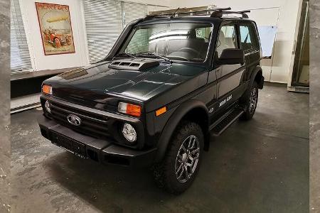 Lada Niva Legend 50th Anniversary Sondermodell Partisan Motors