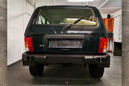 Lada Niva Legend 50th Anniversary Sondermodell Partisan Motors