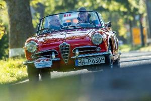 Gelungene Premiere für die Oldtimer-Rallye