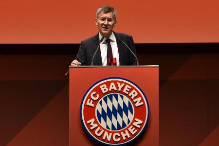 Bayern-Präsident Hainer: Lewandowski bleibt Bayern-Präsident Hainer: Lewandowski bleibt