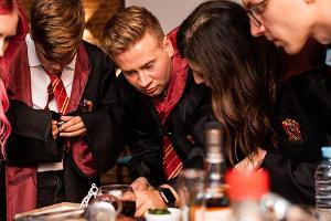 So können Fans Harry Potters Geburtstag feiern