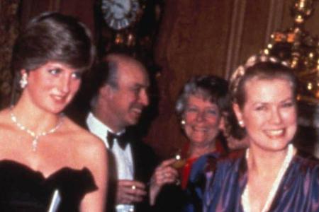 Ex-Schauspielerin Grace Kelly soll immer ein offenes Ohr für Diana gehabt haben. Die spätere Fürstin von Monaco soll mit der...