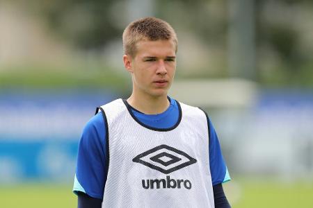 Schalke 04 leiht bisherigen Gastspieler Michailow aus Schalke 04 leiht bisherigen Gastspieler Michailow aus
