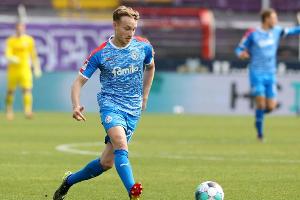 Hannover 96 holt Rechtsverteidiger Dehm ablösefrei aus Kiel