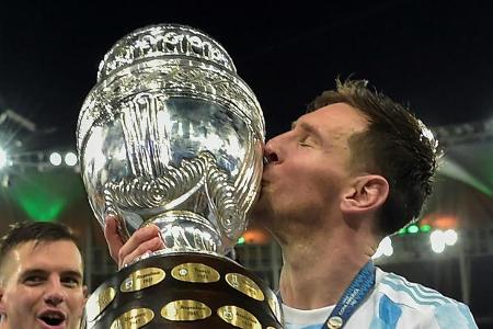 Messi erklimmt die letzte Stufe: Argentinien gewinnt die Copa America Messi erklimmt die letzte Stufe: Argentinien gewinnt die Copa America
