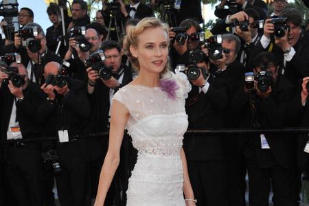 Elfengleich schritt sie 2012 auch im südfranzösischen Cannes über den roten Teppich - zu sehen gab es den Thriller 