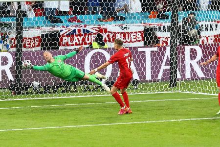 Am Mittwochabend lieferten sich im zweiten Halbfinale der EM England und Dänemark einen Schlagabtausch um den Einzug ins End... Am Mittwochabend lieferten sich im zweiten Halbfinale der EM England und Dänemark einen Schlagabtausch um den Einzug ins End...