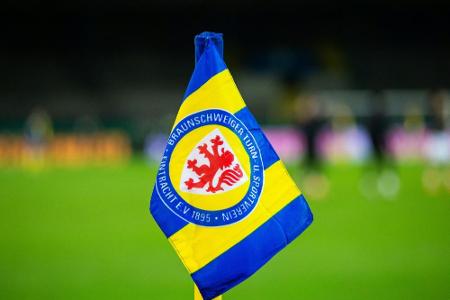 Eintracht Braunschweig macht Fan-Bedrohungen öffentlich Eintracht Braunschweig macht Fan-Bedrohungen öffentlich
