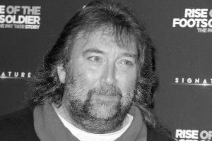 Darts-Legende Andy Fordham im Alter von 59 Jahren verstorben