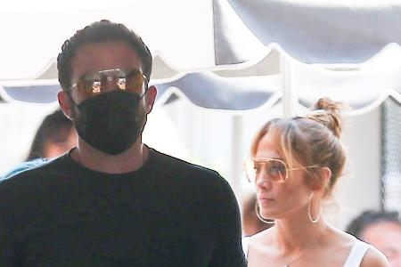 Ben Affleck und Jennifer Lopez vor wenigen Tagen auf Shopping-Tour. Ben Affleck und Jennifer Lopez vor wenigen Tagen auf Shopping-Tour.