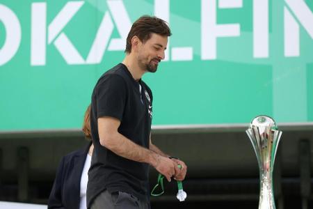 Frauenfußball: Eintracht verlängert mit Trainer Arnautis Frauenfußball: Eintracht verlängert mit Trainer Arnautis