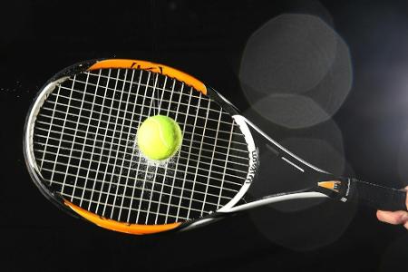 WTA-Turnier in Hamburg: Petkovic dank Netzroller ins Viertelfinale WTA-Turnier in Hamburg: Petkovic dank Netzroller ins Viertelfinale