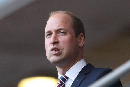 Angespannt verfolgte Prinz William die Partie England gegen Dänemark im Wembley-Stadion. Angespannt verfolgte Prinz William die Partie England gegen Dänemark im Wembley-Stadion.