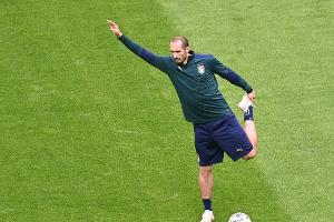 Italien mit Chiellini - De Bruyne startet für Belgien