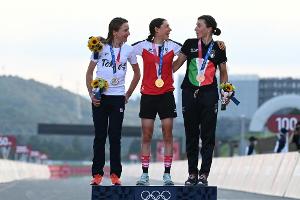 IOC fordert zur Einhaltung der Corona-Regeln bei der Siegerehrung auf