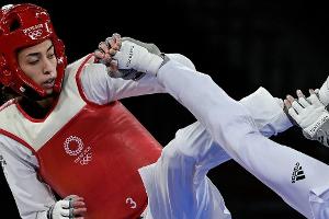 Taekwondo: Flüchtling Alizadeh zieht ins Viertelfinale ein