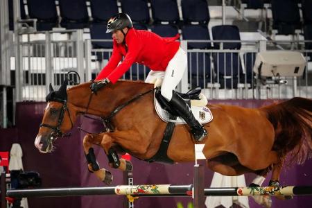 Erstes deutsches Gold seit 2007: Thieme gewinnt EM-Titel der Springreiter Erstes deutsches Gold seit 2007: Thieme gewinnt EM-Titel der Springreiter