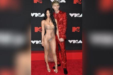 Megan Fox mit Machine Gun Kelly bei den MTV VMAs 2021 Megan Fox mit Machine Gun Kelly bei den MTV VMAs 2021