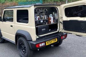 Dieser Jimny kann Kaffee zubereiten