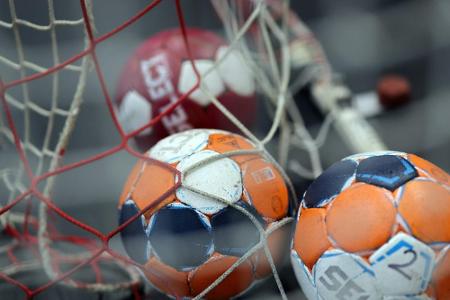 Handball: Handball:
