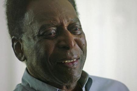 Pele weiter auf Intensivstation Pele weiter auf Intensivstation