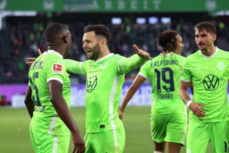 Wolfsburg bleibt Tabellenführer Wolfsburg bleibt Tabellenführer