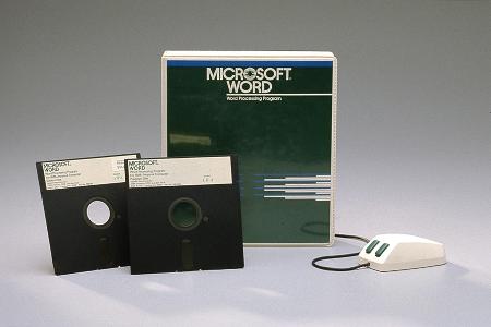 Microsoft Office 2013 wurde schon präsentiert. Jetzt dreht sich alles um Collaboration, Metro-Oberfläche, Cloud und Touch-Sc... Microsoft Office 2013 wurde schon präsentiert. Jetzt dreht sich alles um Collaboration, Metro-Oberfläche, Cloud und Touch-Sc...