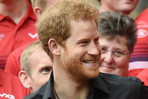 Prinz Harry mit britischen Invictus Games-Athleten im Jahr 2017.
