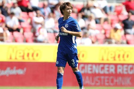 Schalke: Verletzter Itakura kehrt vorzeitig aus Japan zurück Schalke: Verletzter Itakura kehrt vorzeitig aus Japan zurück