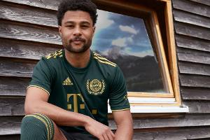 Bayern mit Wiesn-Trikot gegen Bochum