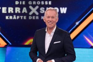 In "Die große Terra X-Show" geht Johannes B. Kerner den Naturgewalten auf den Grund.