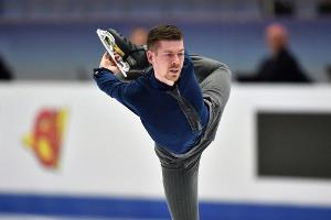 Eiskunstlauf: "Posterboy" Fentz kämpft um Olympiaticket für Peking