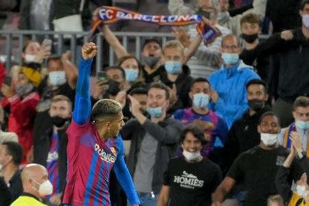Barca entgeht mit Last-Minute-Treffer einer Blamage Barca entgeht mit Last-Minute-Treffer einer Blamage