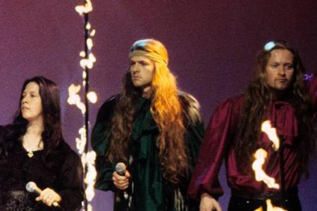 Joey Kelly (r.) war beim Durchbruch 21 Jahre alt. Er spielt Gitarre, Bass und Schlaginstrumente.
