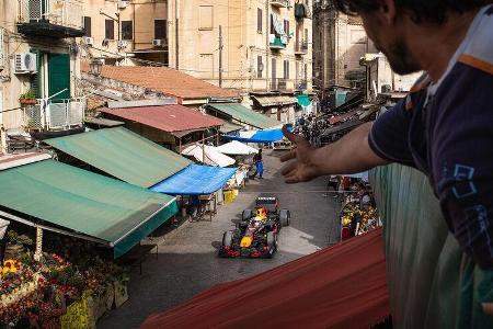 Red Bull - RB7 - Showrun - Palermo - 2021
