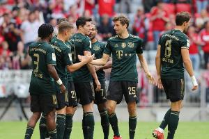 Gala-Bayern demontieren Aufsteiger Bochum