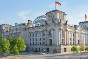 Deutschland wählt: Sondersendungen zur Bundestagswahl im TV und Stream
