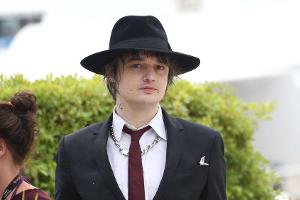 Pete Doherty ist mit seiner Band-Kollegin verlobt!