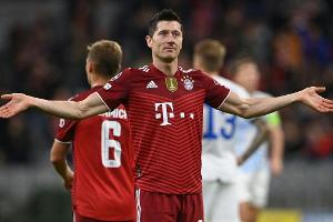 Lewandowski trifft doppelt und die Bayern glänzen