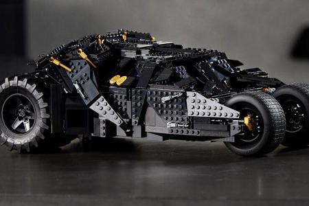 LEGO DC Batman Batmobile Tumbler